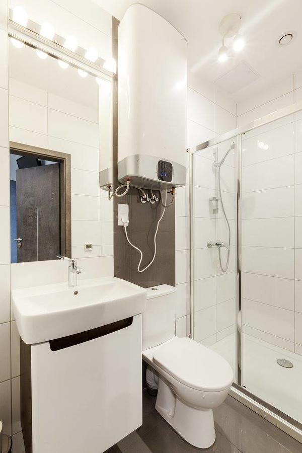 Cinema Hostel Poznań Eksteriør billede